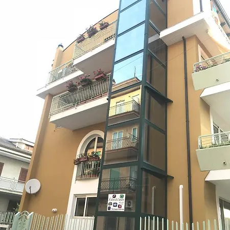 I Fiori Del Mare Bed & Breakfast 3*