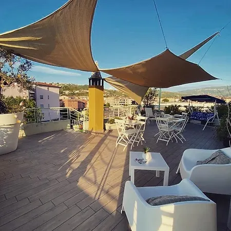 Acomodação com café da manhã  I Fiori Del Mare 3*
